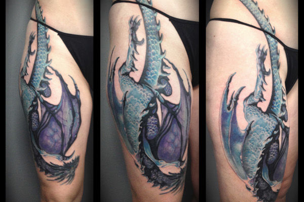 Tatouage de dragon par Virginie Tatouage a Strasbourg