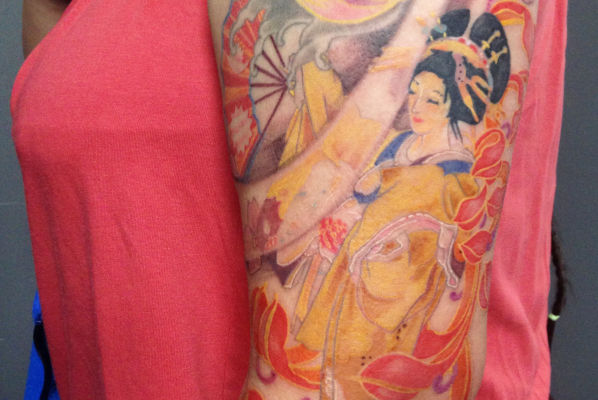 Tatouage japonais représentant une geisha, geiko, maiko, orian